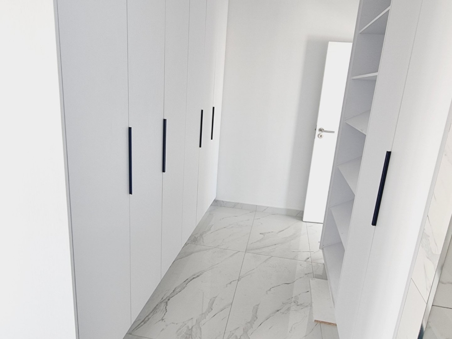 4 Bedroom Property for Sale in Sandown Western Cape